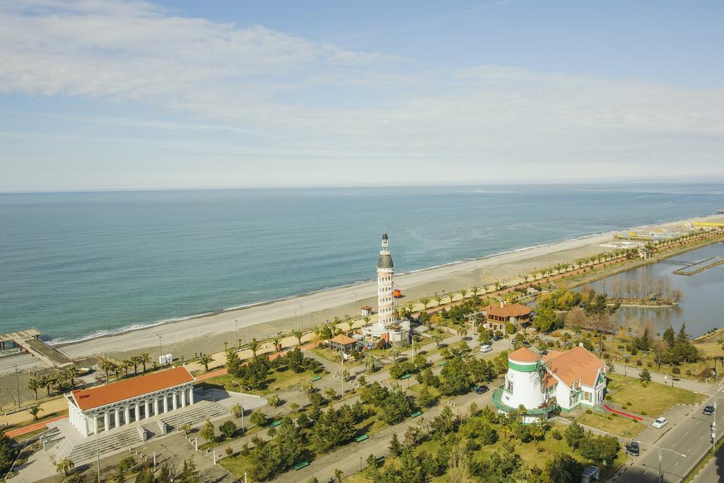 Olympic Batumi Apartment Exterior photo